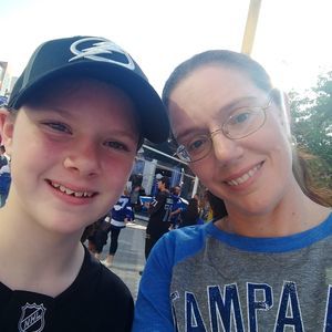 Meet your Posher, Sharon